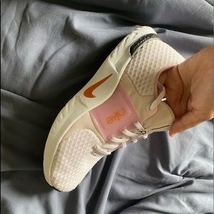 Nike Renew InSeason TR 10 Women’s shoe, Size 8.5 US